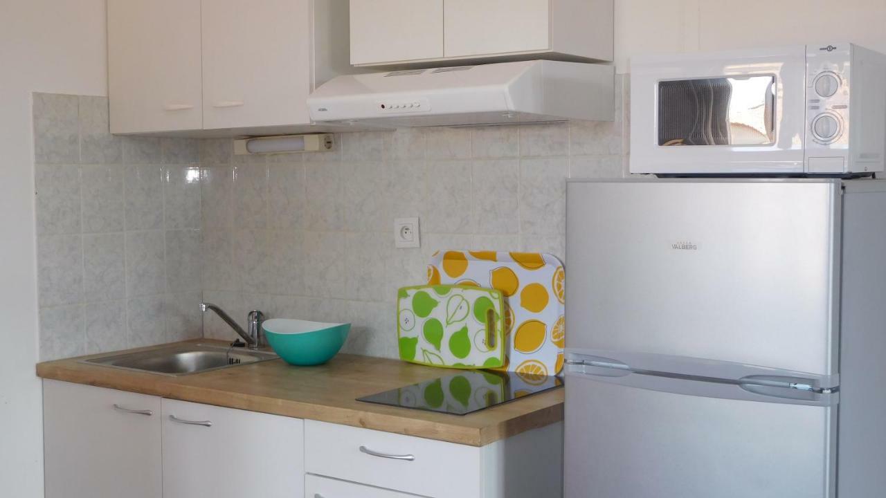 Grand Appartement dans Maison avec Piscine Privée Fréjus Esterno foto