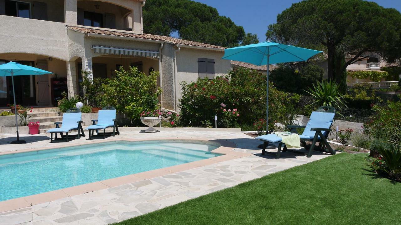 Grand Appartement dans Maison avec Piscine Privée Fréjus Esterno foto