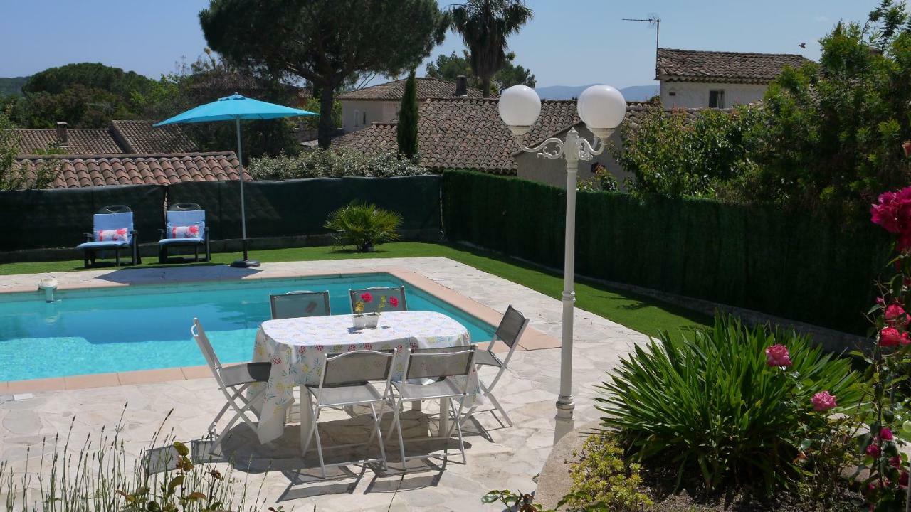 Grand Appartement dans Maison avec Piscine Privée Fréjus Esterno foto
